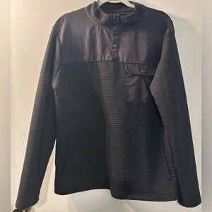 Men’s Black”Nomad” Pullover shirt
Quilted with Snap Chest Pocket
Size L